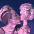Miley Cyrus décalée pour le clip de We Can't Stop