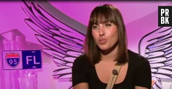 Maude s'incruste dans le single d'Alban dans Les Anges de la télé-réalité 5