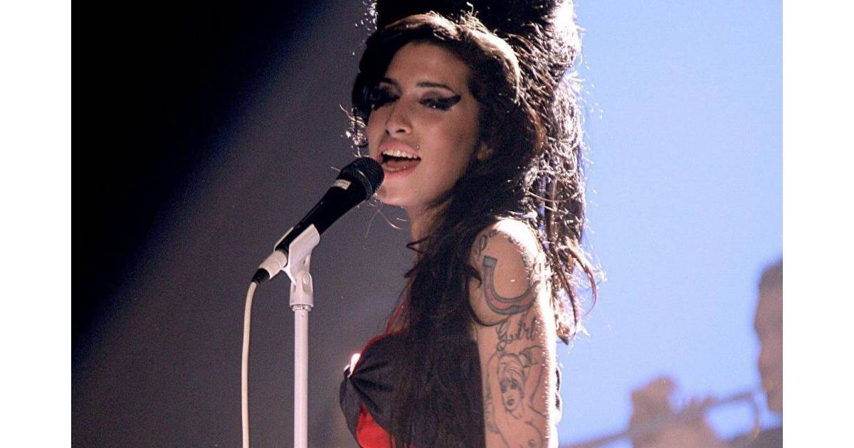 Amy Winehouse Est Morte De Quoi Amy Winehouse est décédée à l'âge de 27 ans - Purebreak