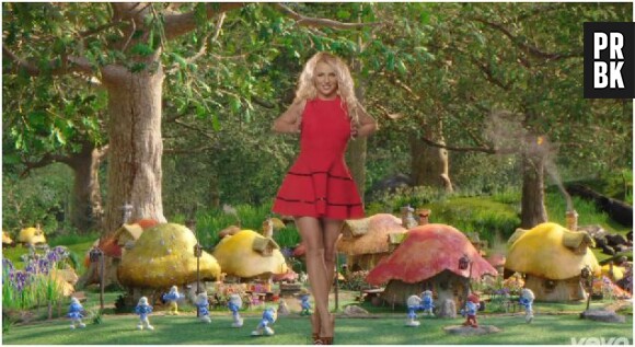 Ooh La La, le clip 100% Schtroumpfs de Britney Spears