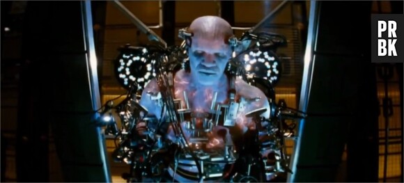 The Amazing Spider-Man 2 : Electro, le personnage de Jamie Foxx, se dévoile dans un premier teaser