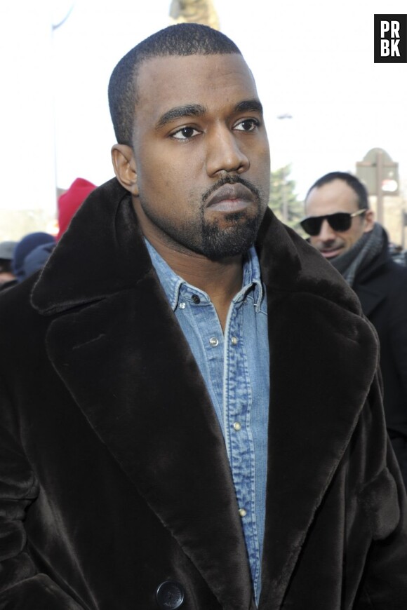 Kanye West a-t-il voulu voler un appareil photo ?