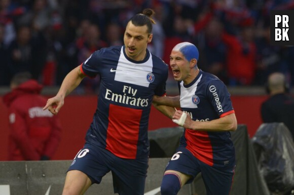 Le nouveau maillot du PSG porté par Zlatan Ibrahimovic