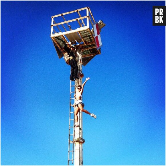 Nicole Scherzinger : acrobate sur Instagram, le 21 août 2013