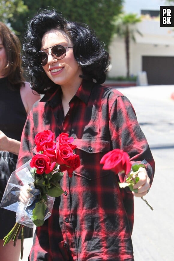 Lady Gaga s'est fait passer la bague au doigt