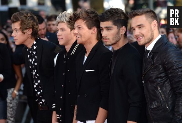 One Direction : Harry Styles, Zayn Malik, Louis Tomlinson, Liam Payne et Niall Horan sur le tapis rouge de l'avant-première de This Is Us à Londres, le 20 août 2013
