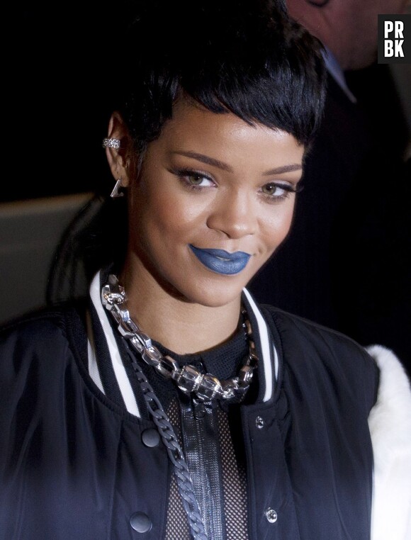 Rihanna à Londres pour présenter sa nouvelle collection pour River Island