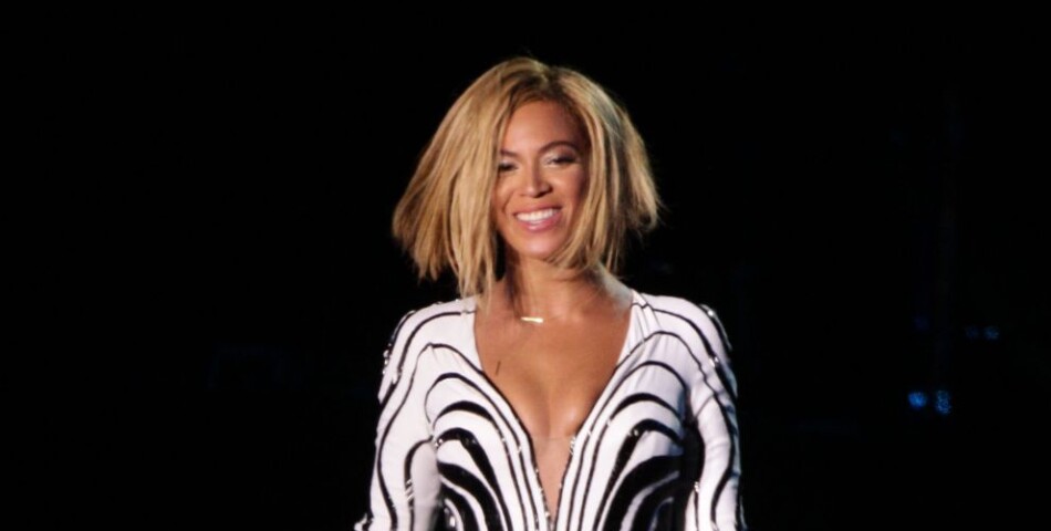 Beyoncé sur la scène du V Festival, le 17 août 2013 au Royaume-Uni