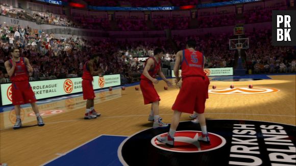 NBA 2K14 est sorti le 4 octobre 2013 sur Xbox 360, PS3 et PC