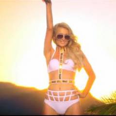 Paris Hilton insulte un animateur en direct : "p*tain de trou du c*l"