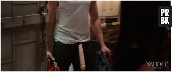Zac Efron : déguisement pénis dans That Awkward Moment