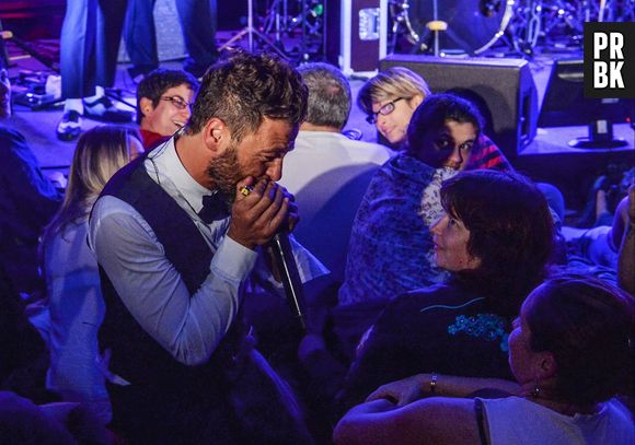 Christophe Maé est en concert au Palais des Sports puis en tournée dans toute la France avec son album "Je veux du bonheur" jusqu'au printemps 2014 (ici en photo au W9 Home Festival)