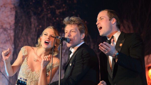 Taylor Swift donne de la voix avec le Prince William et Bon Jovi