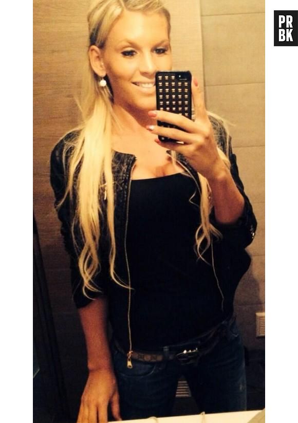 Amélie Neten : son opération mise en doute, elle pousse un gros coup de gueule sur Twitter