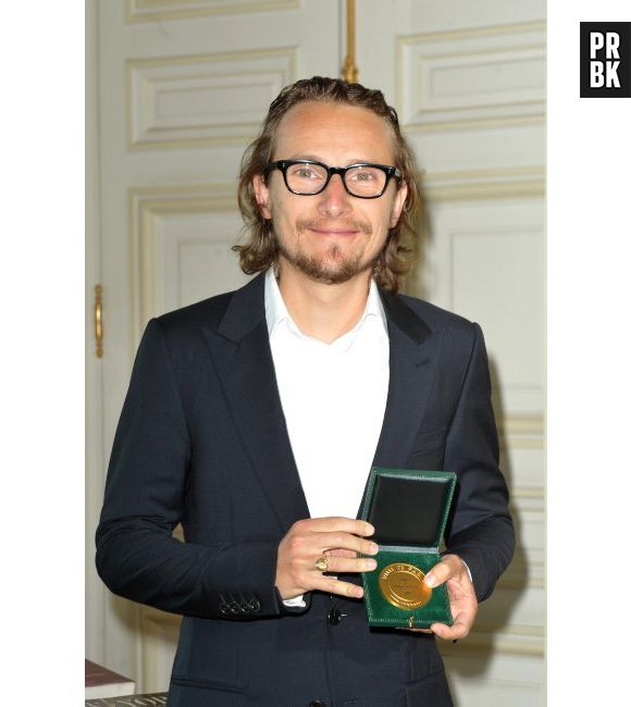 Lorant Deutsch en séance de dédicace pour son nouveau livre "Hexagone"