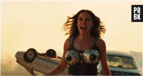 Sofia Vergara massacre Jingle Bells sur Instagram