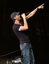 Enrique Iglesias : son plus gros défaut ? "Il se trouve sous la ceinture"
