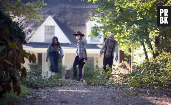 Walking Dead saison 4, épisode 9 : Carl au centre d'une photo