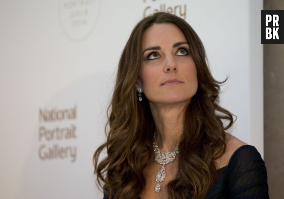 Kate Middleton : la tête dans les nuages à une soirée à la National Gallery de Londres le 11 février 2014