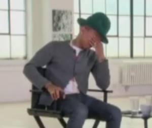 Pharrell Williams en larmes dans l'&eacute;mission d'Oprah Winfrey apr&egrave;s avoir d&eacute;couvert un montage r&eacute;alis&eacute; par des fans sur sa chanson 'Happy'