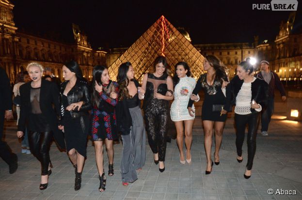 Kim Kardashian et ses copines : enterrement de vie de jeune fille à Paris le 22 mai 2014 avant son mariage avec Kanye West