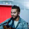 Kendji en interview pendant les répétitions de la tournée The Voice, le "The Voice Tour"