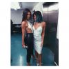 Kendall et Kylie Jenner : décolleté et sideboob