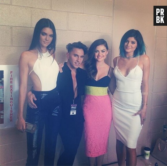 Lucy Hale entourée de Kendall Jenner et Kylie Jenner