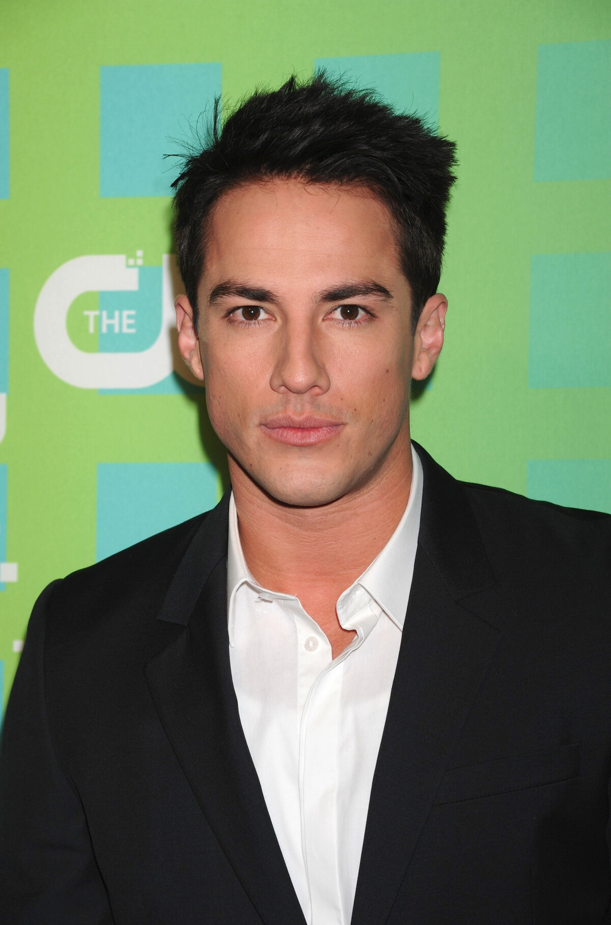 Photo Michael Trevino De Nouveau C libataire Volum PureBreak Photo Michael Trevino De Nouveau C libataire Volum PureBreak