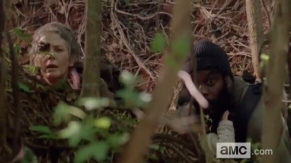 The Walking Dead saison 5 : Carol et Tyreese face aux zombies dans un extrait