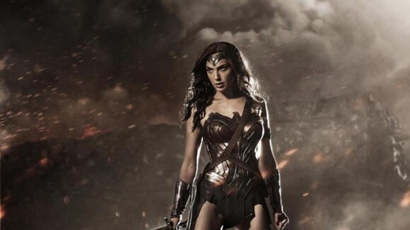 Batman v Superman : Wonder Woman se dévoile et divise sur Twitter