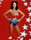  Wonder Woman : le nouveau costume tr&egrave;s diff&eacute;rent de l'ancier 