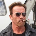 Expendables 3 : Arnold Schwarzenegger en couple gay dans le film