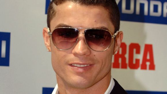 Cristiano Ronaldo : un Youtuber l'imite pour draguer des filles