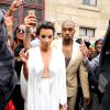 Kim Kardashian très décolletée avant son mariage, le 23 mai 2014 à Paris