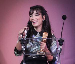 Indila : meilleure artiste française aux MTV EMA 2014, et en compétition pour le titre de meilleure artiste internationale à Glasgow, le 9 novembre 2014