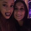 Ariana Grande en vampire pour Halloween 2014