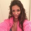 Julia (Friends Trip) sexy en maillot sur Twitter