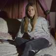 Pretty Little Liars saison 5, épisode 13 : Sasha Pieterse (Alison) sur une photo