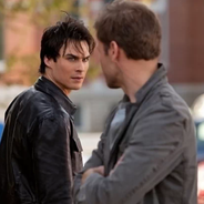 The Vampire Diaries saison 6 : violente bagarre à venir entre Damon et Alaric ?