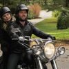Once Upon a Time : Eion Bailey et Jennifer Morrison sur une photo de la saison 2