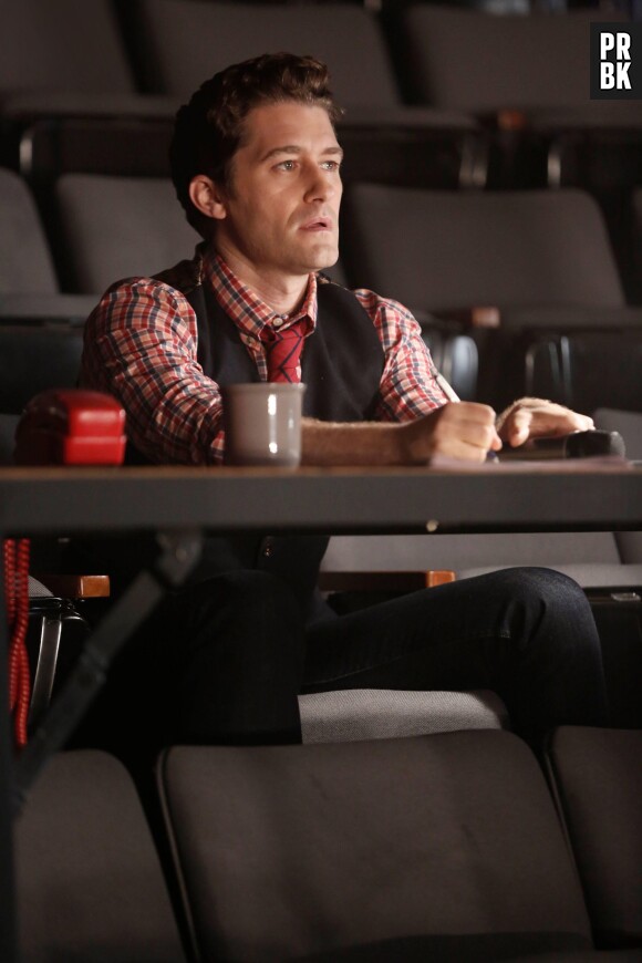 Glee saison 6, épisode 1 : Matthew Morrison sur une photo