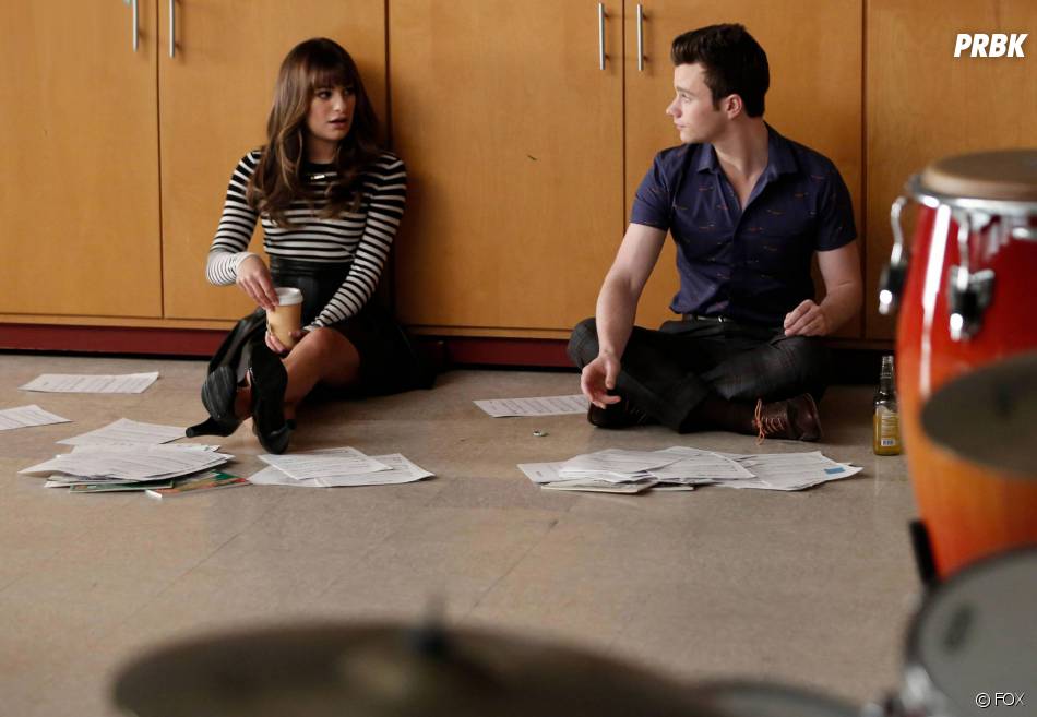 Glee saison 6, épisode 3 : Lea Michele et Chris Colfer sur une photo
