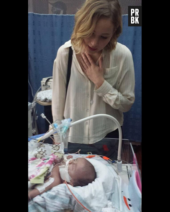 Jennifer Lawrence : visite aux enfants malades de l'hôpital Kosair, à Louisville