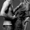 Justin Bieber et Lara Stone très proches pour Calvin Klein