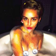 Miley Cyrus complètement nue pour V Magazine : les photos choc