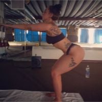 Lady Gaga : yoga en string, pole dance, &quot;gâteau pénis&quot;... Son week-end de folie entre copines
