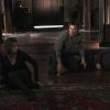 The Vampire Diaries saison 6, épisode 13 : Elena, Damon et Jeremy sur une photo