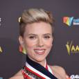 Scarlett Johansson : jeune maman sexy sur le tapis rouge du gala G'Day USA, le 31 janvier 2015 à Los Angeles