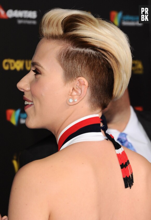 Scarlett Johansson : nouvelle coupe de cheveux sur le tapis rouge du gala G'Day USA, le 31 janvier 2015 à Los Angeles